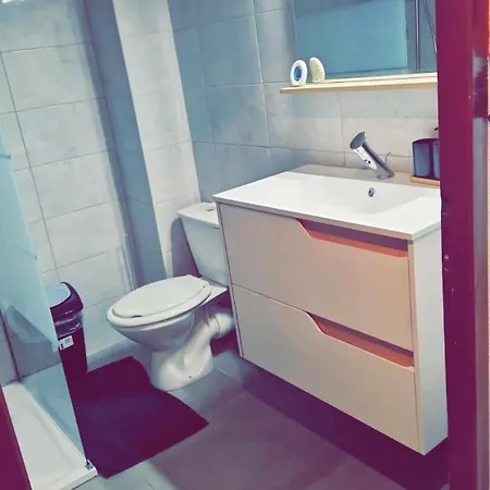 Le Wahren דירה קאנט אן רוסיון